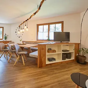  Apartment Hochwart Mit Eigenem Eingang